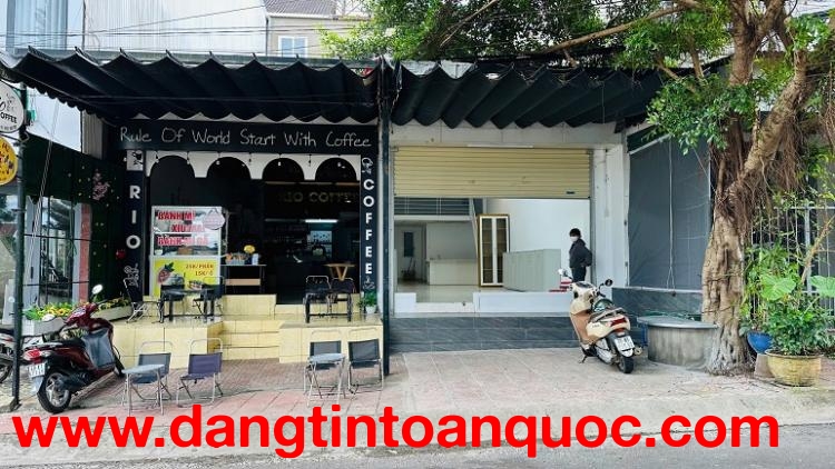 CHÍNH CHỦ CẦN BÁN GẤP GẤP 2 CĂN NHÀ LIỀN KỀ-TP BẢO LỘC -LÂM ĐỒNG