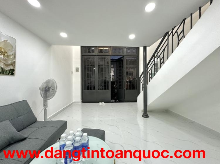 Bán Nhà Nơ Trang Long 30m2, 3 Tầng 3 PN Gần Bà Chiểu Nhỉnh 4 Tỉ