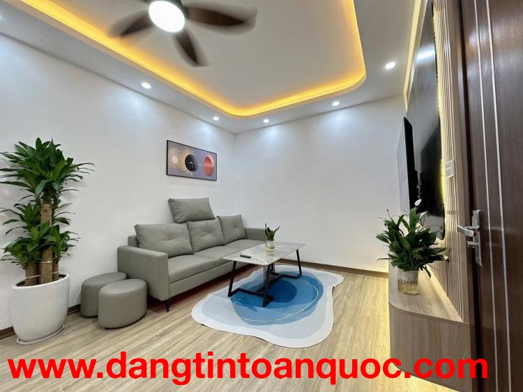 Bán rẻ căn hộ HH Linh Đàm, quận Hoàng Mai, 67m2 x 2 ngủ Giá hơn 2 tỷ xíu