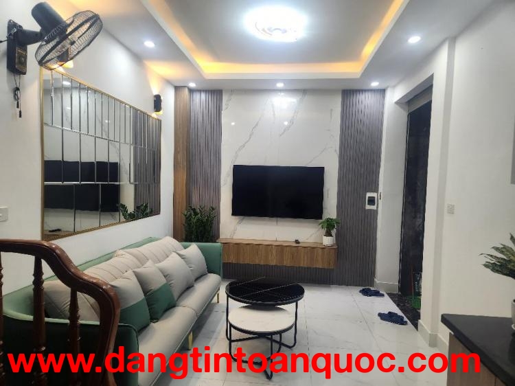 BÁN NHÀ PHỐ QUANG TRUNG, HIẾM ĐẸP, 5 TẦNG, 30m, 6.5 tỷ