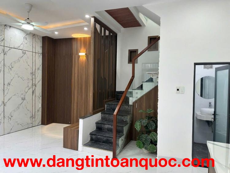 # Nhà Kiệt 2.5m Hoàng Diệu K338, 31m2, 2 tầng sạch đẹp, 2PN 2WC, ở ngay, nhỉnh 2 tỷ