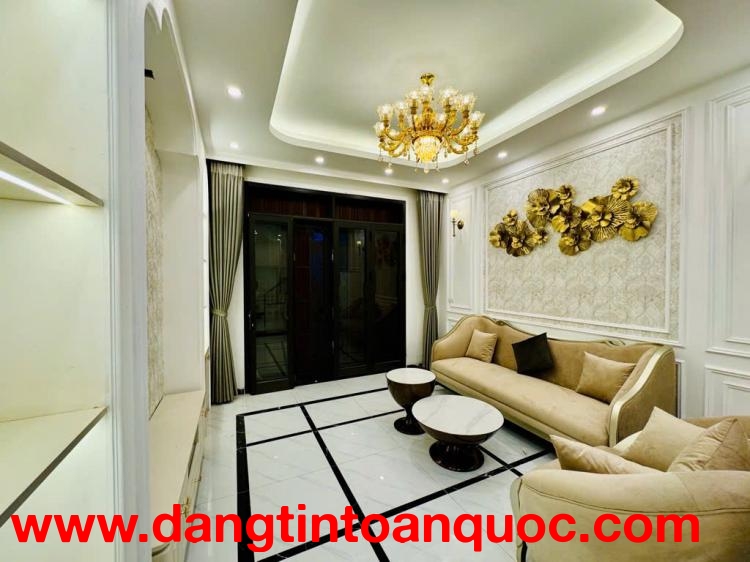 Bán Nhà Quan Nhân, 56m², Trung Tâm Quận, Quy Hoạch Ra Mặt Đường, 6.5 Tỷ