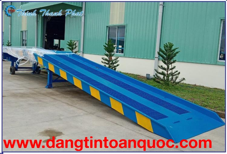 CẦU CONTAIENR - Nhà cung cấp cầu Container uy tín chất lượng