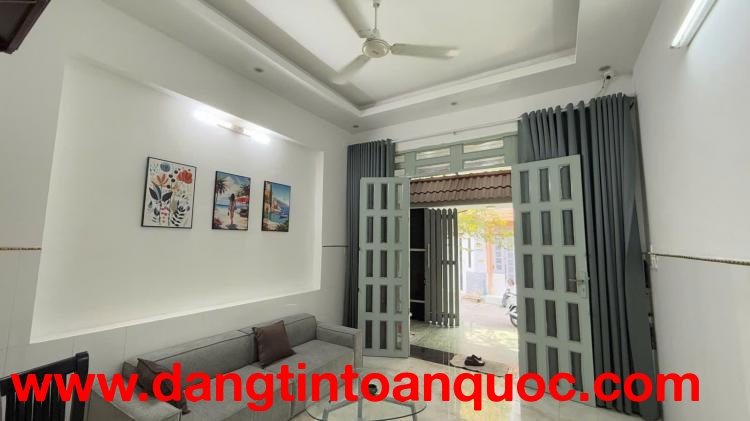 TRƯỜNG CHINH DT: 67M2 ( 4 x 16,7 ) - 3 TẦNG - 4PN - SỔ HỒNG VUÔNG VỨC - HẺM XE TẢI 6M - CHỈ NHỈNH 5 