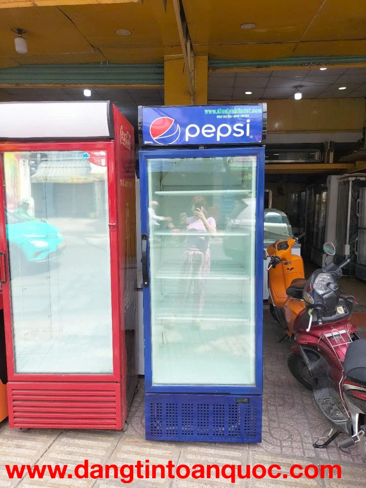 tủ mát hiệu pepsi dung tích 700L hàng thanh lý 