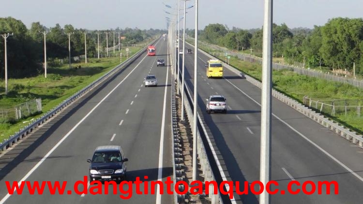 Nhỉnh 1,9 tỷ cần thanh khoản ngay lô đất siêu đẹp