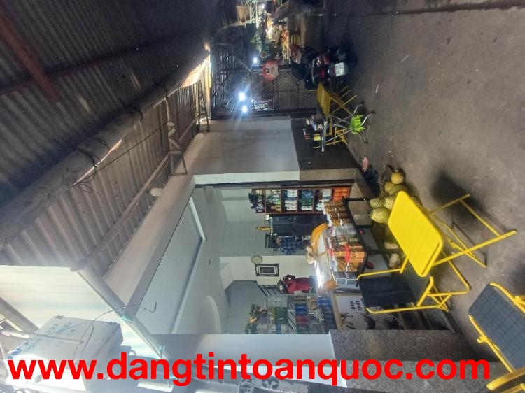 HIẾM NHÀ BÁN..2 TẦNG HOÀN CÔNG ĐỦ..NGANG 6.45M KINH DOANH THOẢI MÁI..VỊ TRÍ ĐẸP GIÁ CHỈ 4.2 TỶ