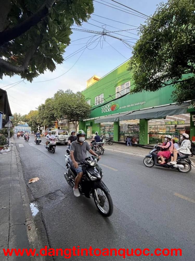 SIÊU PHẨM - MẶT TIỀN KINH DOANH P. TÂN SƠN NHÌ - DÒNG TIỀN ỔN ĐỊNH - 3 TẦNG 60M2 CHỈ 11.2 TỶ