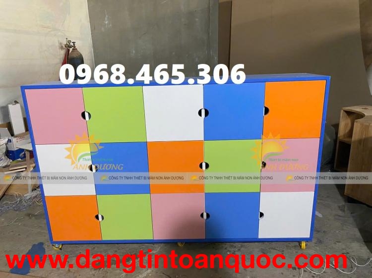 Tủ cặp dép mầm non bằng gỗ, tủ cặp mầm non