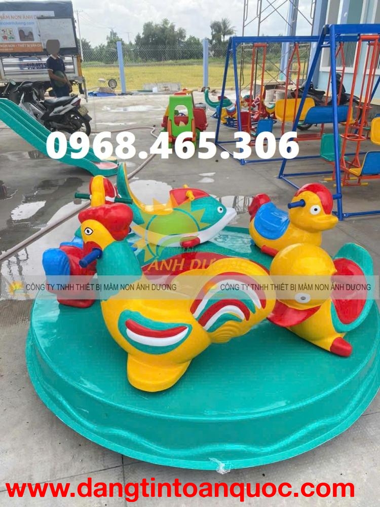 Đu quay trẻ em, mâm xoay mầm non 5 chỗ ngồi