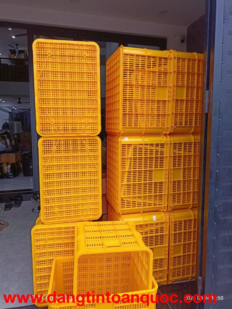 Sóng nhựa hở 3T9 sử dụng nhiều trong kho chứa hàng hoá 