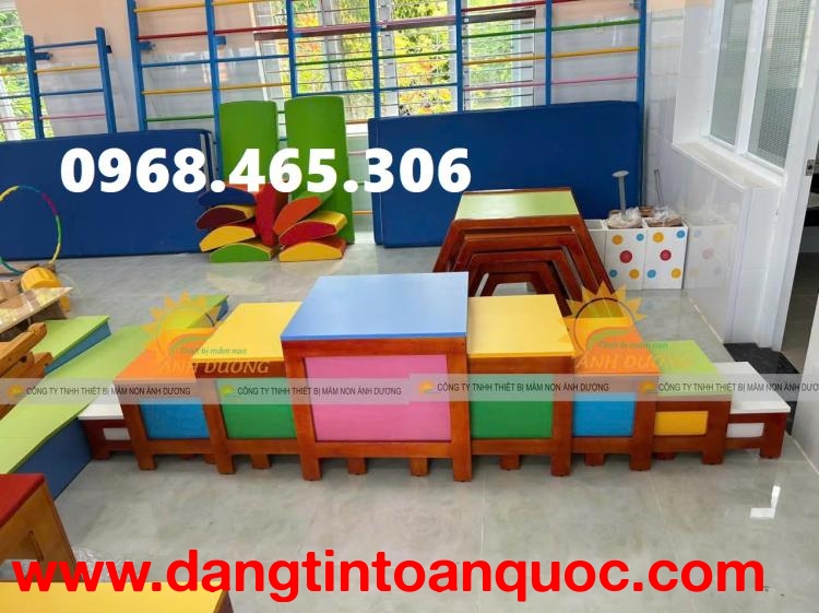Bộ thang thăng bằng ngũ sắc mầm non