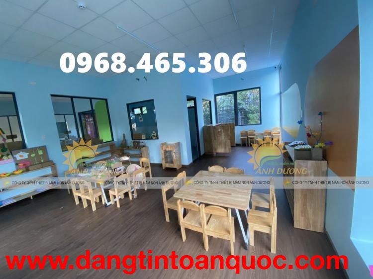Bàn gỗ gập chân mầm non, bàn gỗ ghế gỗ mầm non