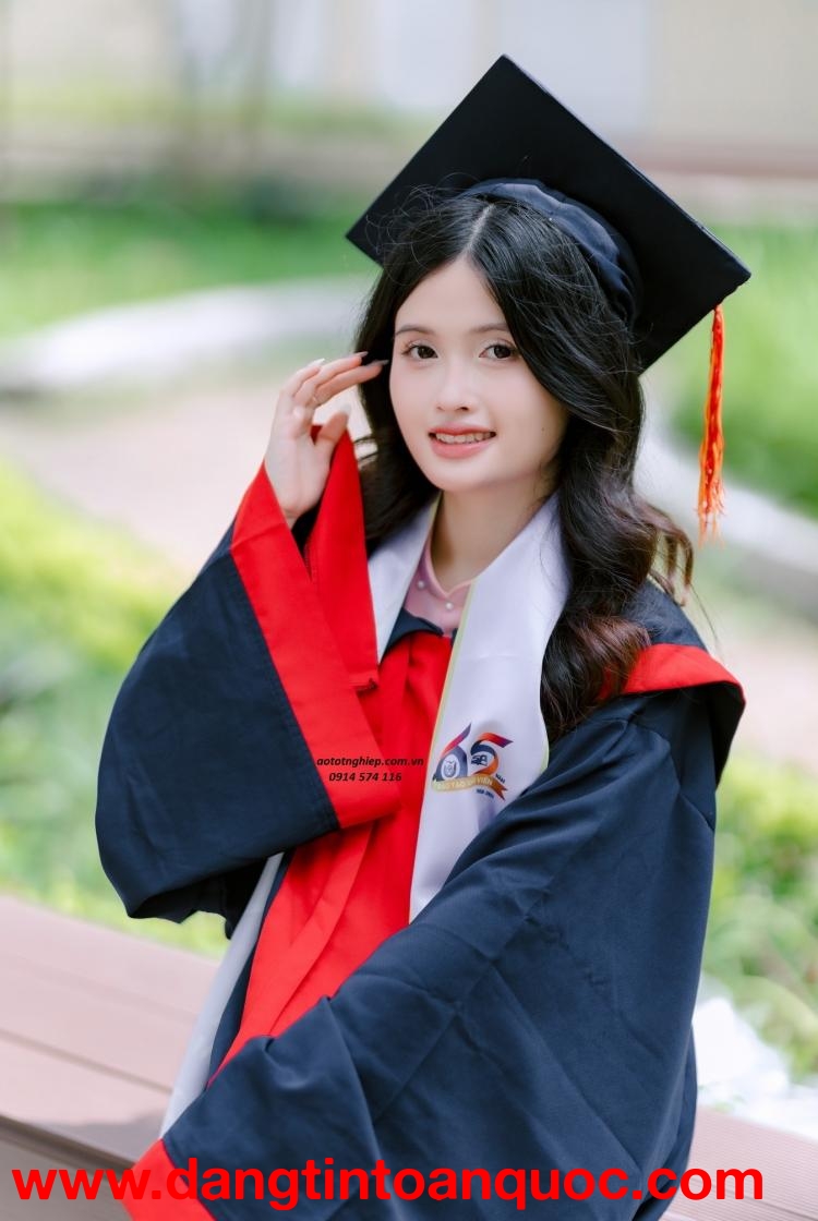 Lễ Phục tốt nghiệp đẹp chất lượng 