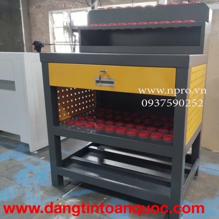 Kệ để giao tiện BT30 KT: W800xD530xH1060mm