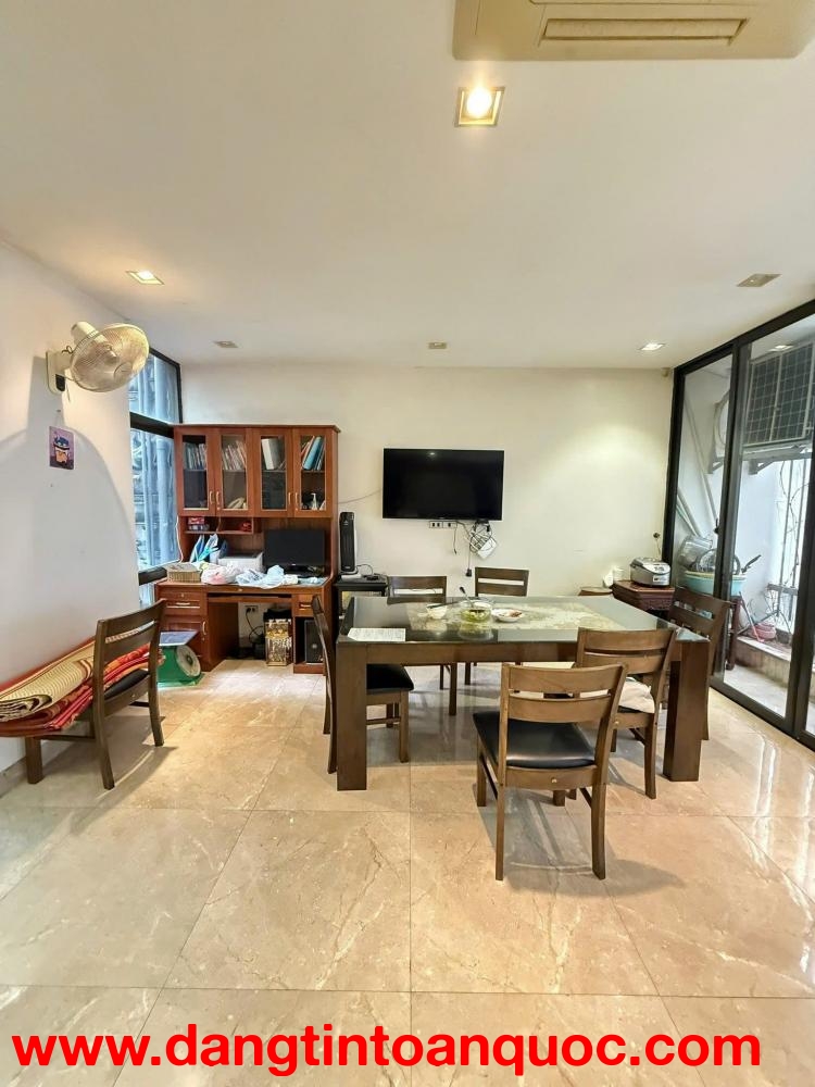 BÁN BIỆT THỰ THÀNH CÔNG, BA ĐÌNH - 160M² x 6T THANG MÁY - MT 8.5M - GARA Ô TÔ - KINH DOANH - GIÁ 76 