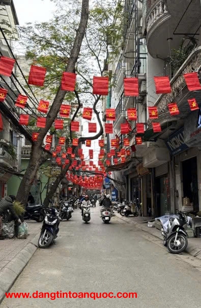 BÁN NHÀ GIẢNG VÕ, TRUNG TÂM BA ĐÌNH - 45/50M² x 5T - Ô TÔ TRÁNH - Ở NGAY - KINH DOANH ĐỈNH - GIÁ 19.