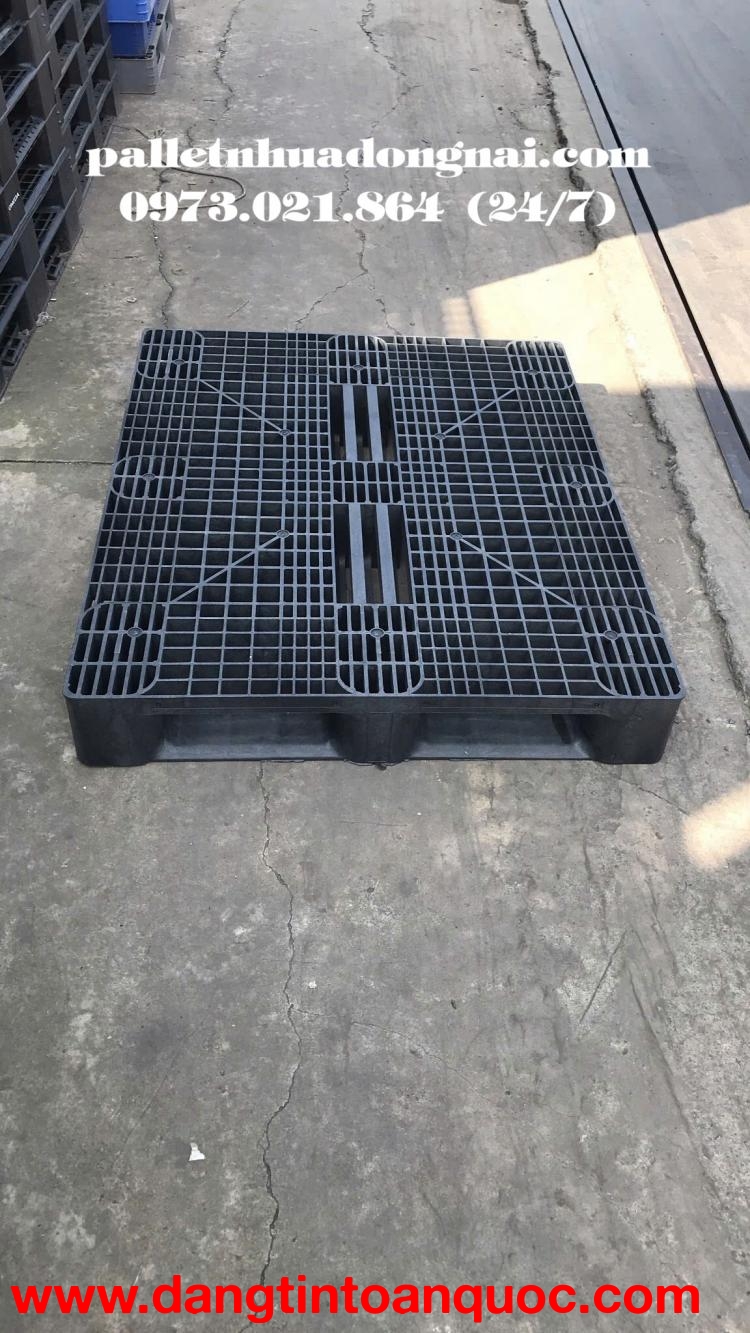 ???? Thanh Lý Gấp – Pallet Nhựa Màu Đen Giá Siêu Rẻ ????