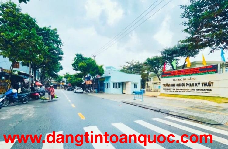 Nhà biệt thự 3 tầng đẹp – đường Ông Ích Khiêm, phường Thanh Bình, quận Hải Châu – Đà Nẵng