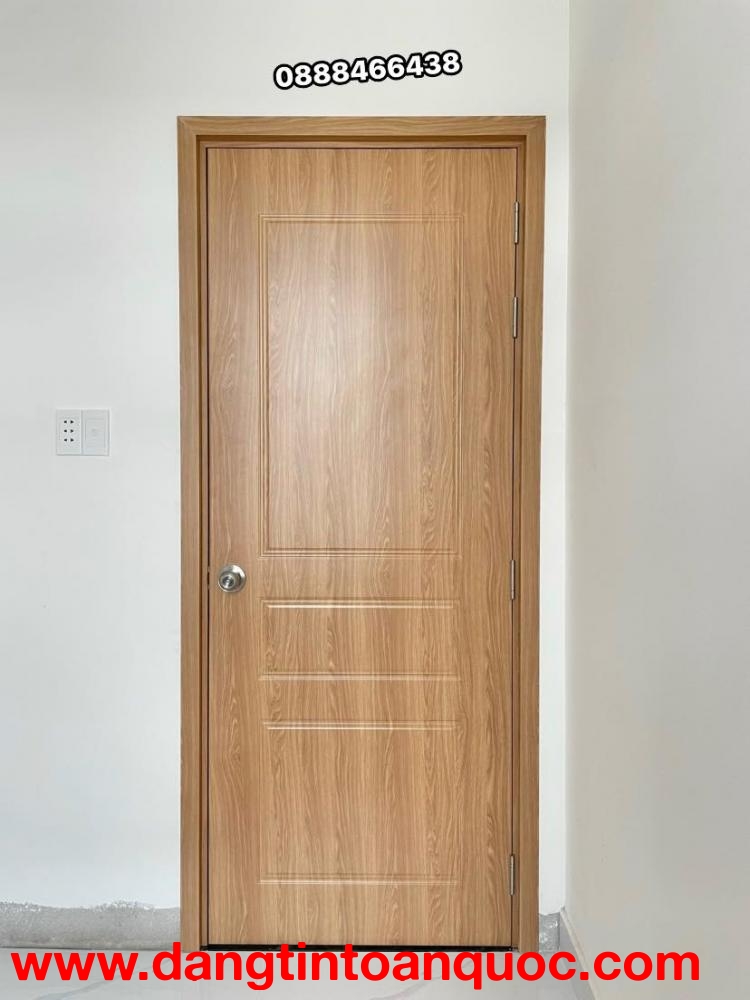 Giá cửa Composite tại Phường Bến Nghé