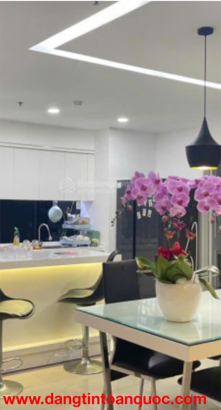 Cho thuê căn hộ Giai Việt, Q.8. 115m2, 2PN, full nội thất, giá 14tr/tháng. LH: 0942239239