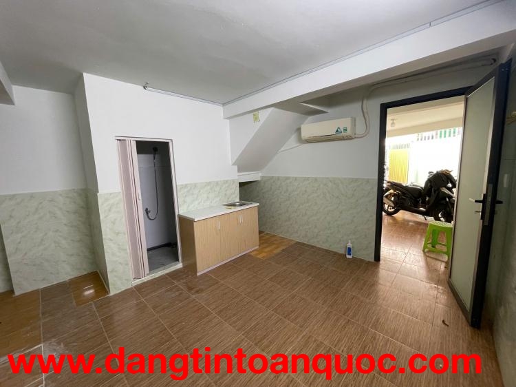 PHÒNG MỚI XÂY GẦN LOTTE MART 3/2 – CÒN 2 PHÒNG TRỐNG GIÁ TỐT