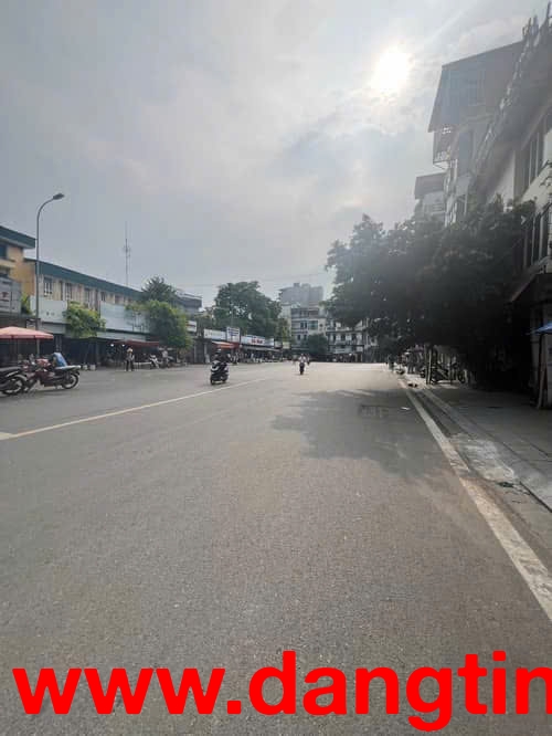 BÁN NHÀ MP NGUYỄN KHUYẾN 220M 3 TẦNG KD ĐỈNH Ở LUÔN GIÁ 62 TỶ 0336212066