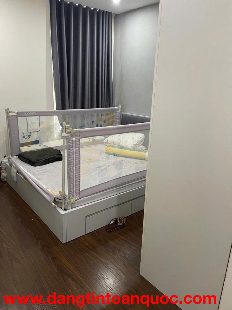 Cần bán căn hộ chung cư Hoàng Mai SĐCC 70m2, 2 ngủ, 2 WC, 7.1 tỷ