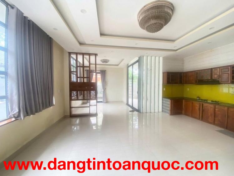 # Lô Góc 2MT Chợ Tân Hòa Thanh Khê, 140m2, ngang 8m, kd Cực Ngon, 6.x tỷ