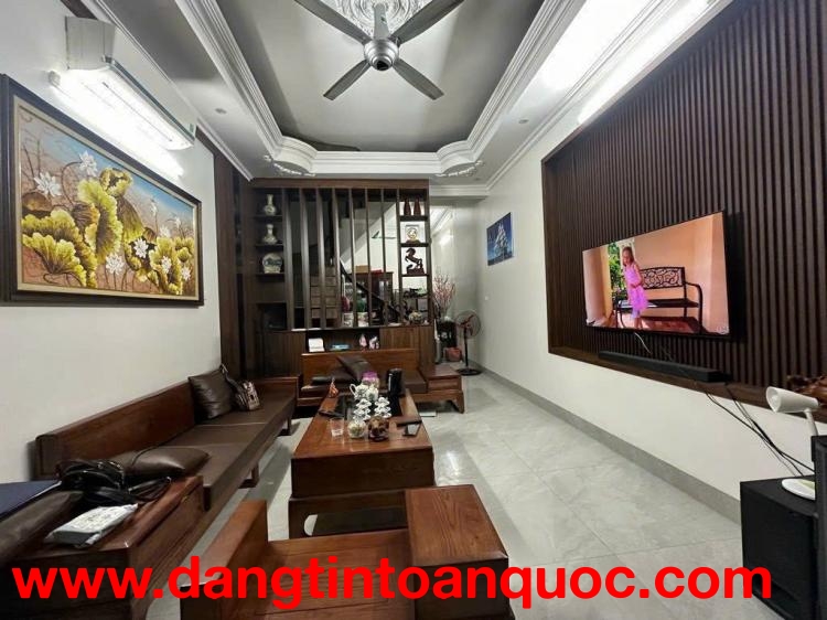 DUY NHẤT 1 CĂN MẶT NGÕ YÊN HÒA – CẦU GIẤY – 58M² – MẶT TIỀN 4M –  BA BƯỚC RA PHỐ – Ở NGAY-  KD TỐT –