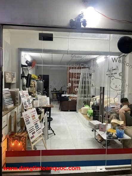 CHÍNH CHỦ SANG TIỆM NAILS TÓC GỘI - VỊ TRÍ ĐẸP BÌNH TÂN