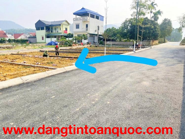 SIÊU PHẨM ĐẤT TRUNG GIÃ SÓC SƠN 100M2 NHỈNH 900 TRIỆU ĐƯỜNG 3 Ô TÔ TRÁNH