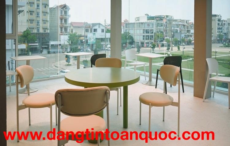CHO THUÊ TẦNG 3 – MẶT BẰNG KINH DOANH TẠI QUẢNG TRƯỜNG 3/2, BẮC GIANG