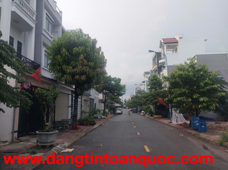 Cơ hội hiếm! Nhà 62m², đường D2 Phú Hồng Thịnh 6 – Giá chỉ hơn 5 tỷ