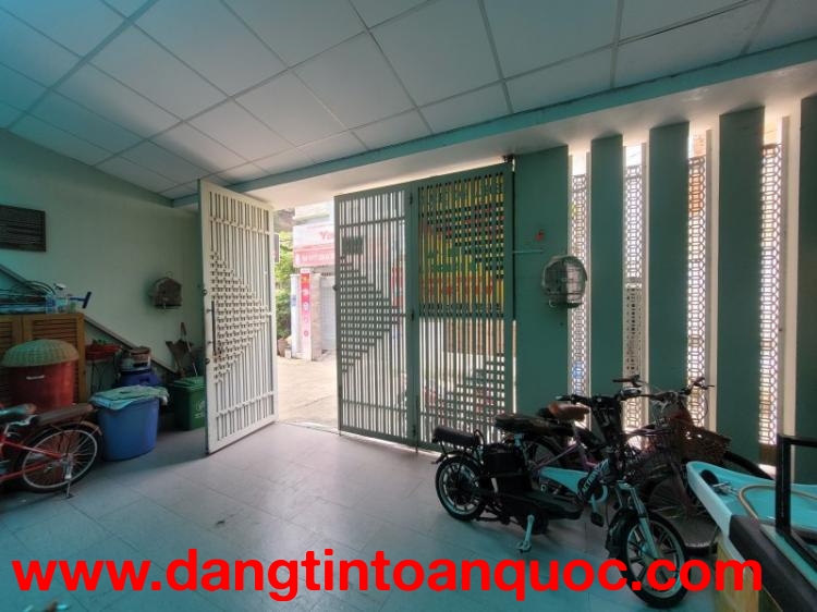 Bán nhà đường Số 7, Linh Trung, Thủ Đức, TP HCM. DT 140m2, 3PN, SH, 10.35  tỷ. LH: 0933125879