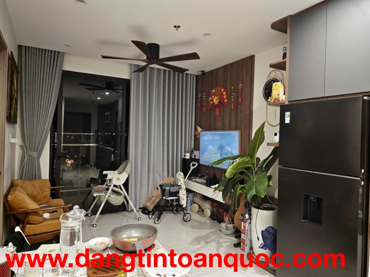 CHO THUÊ CĂN HỘ 2PN, FULL NỘI THẤT,  VIEW SÔNG THOÁNG MÁT, VINHOMES GRAND PARK Q9