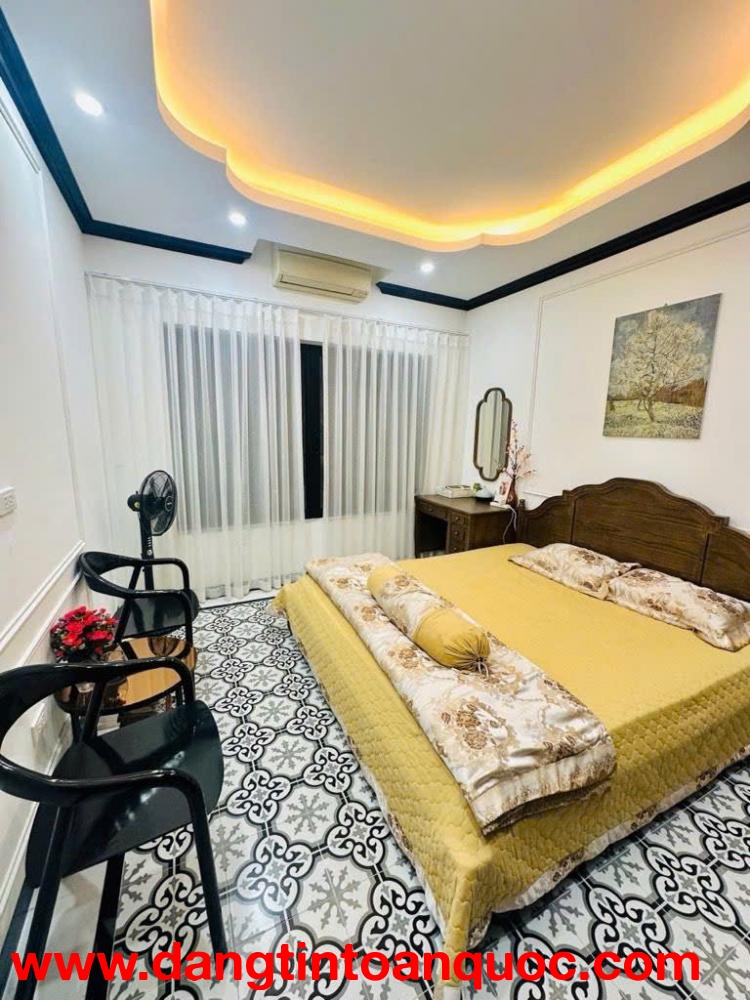 Bán nhà Khương Hạ mặt ngõ thông kinh doanh, ô tô tránh - 52m 7 tầng thang máy 17,8 tỷ