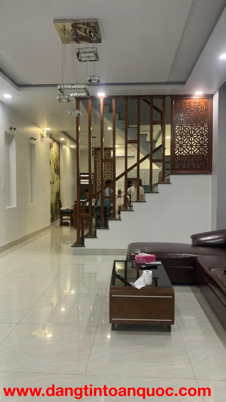 Nhà 3 Tầng Nam Việt Á, 6 Phòng Ngủ, Đường 10m5, Gần Sông – Giá 12.x Tỷ