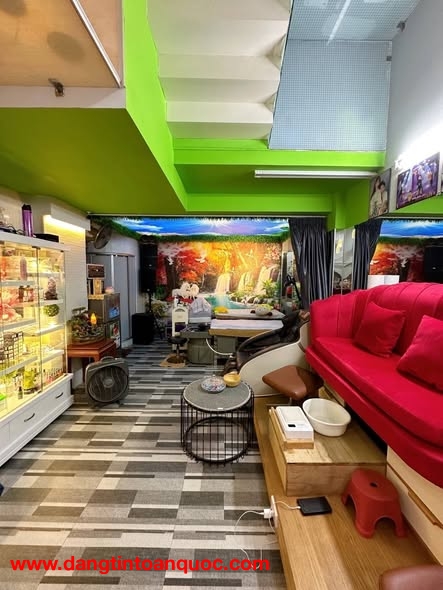 Nhà Đường Lý Chính Thắng Quận 3 Phường Võ Thị Sáu Cũ.