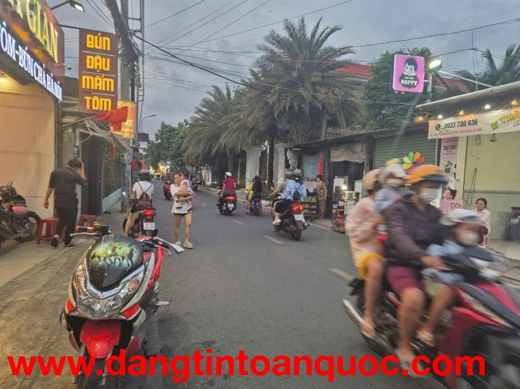 SIÊU HOT – BÁN NHÀ MẶT TIỀN NGUYỄN HỬU CẦU – TRUNG CHÁNH, HÓC MÔN (8x25m)