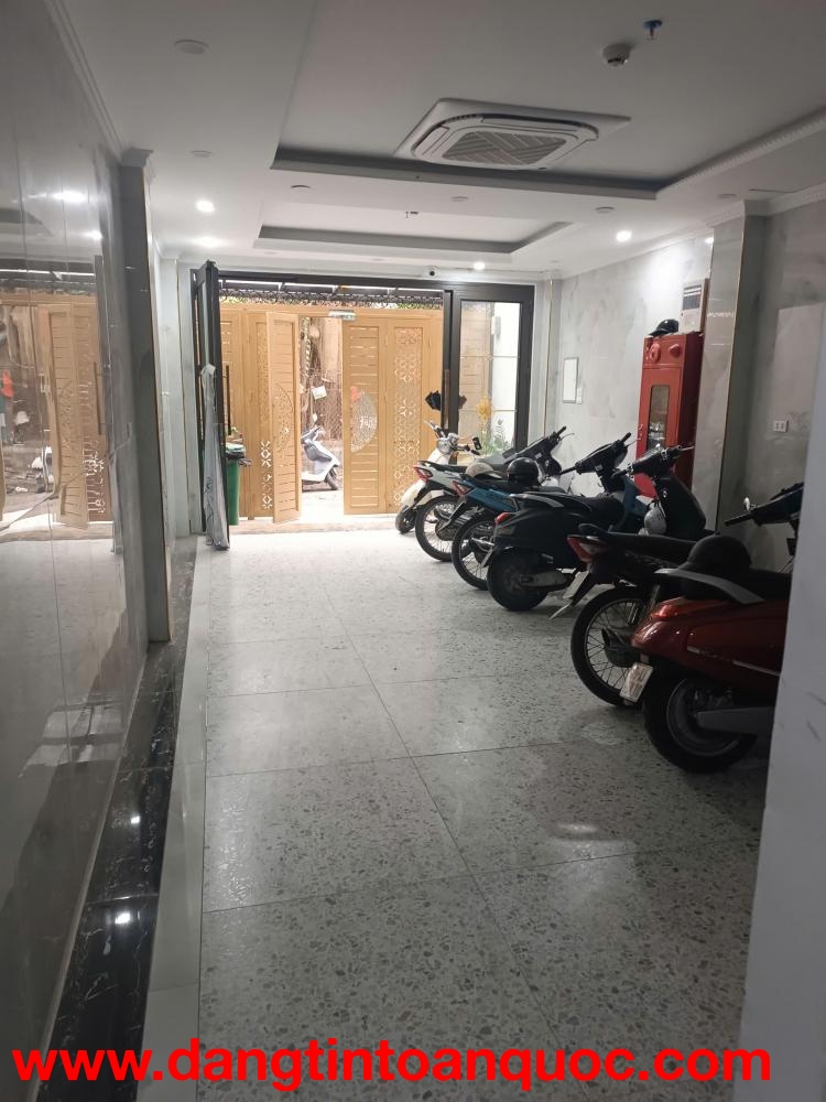 BÁN NHÀ mặt ngõ 6 Tầng - 120m2  Ngõ Tự Do, ô tô đỗ cửa - giá 40 tỷ