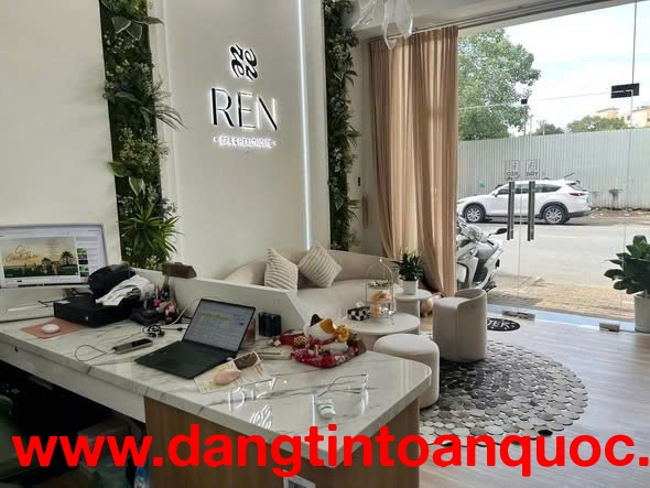 CHÍNH CHỦ CẦN SANG NHƯỢNG SPA SANG & ĐẸP  MẶT TIỀN TRUNG TÂM QUẬN 10