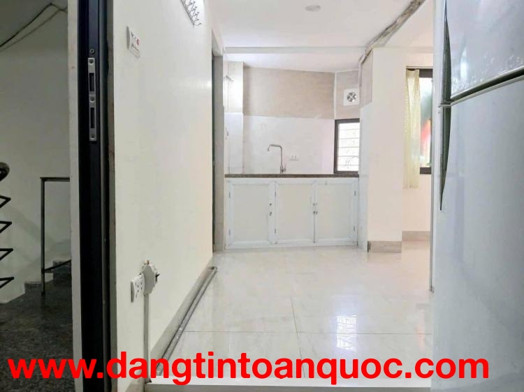 PASS CĂN 2N1B – NGÕ LỚN PHẠM VĂN ĐỒNG – GIÁ 6 TRIỆU/THÁNG