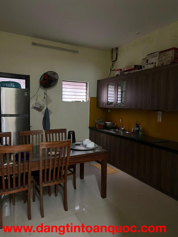 Cho thuê nhà Hoàng Văn Thái 60m² x 4 tầng 4PN, 3 WC, 15 Triệu