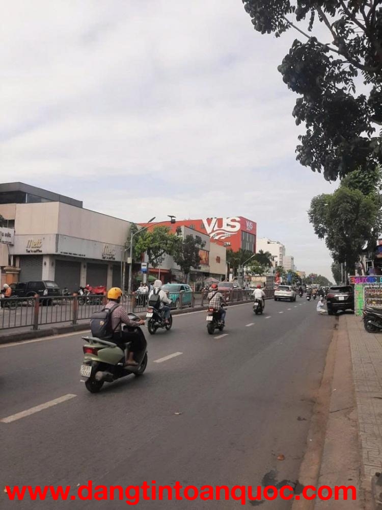 Bán Nhà MT  Quang Trung - ngay Chợ Hạnh Thông Tây, 3,6x13m, 3 Tầng, HDT 25tr, 9,9 tỷ