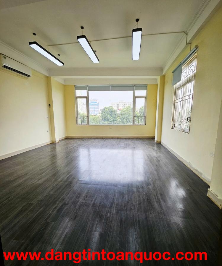 Còn duy nhất 01 văn phòng cần cho thuê 225A Nguyễn Ngọc Vũ - 6 triệu
