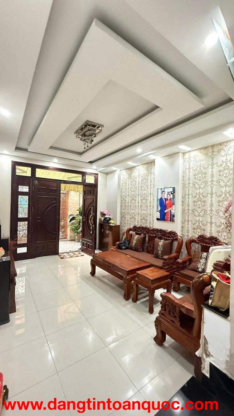 Bán nhà  HXH 5m Sơn Kỳ - ngay Lê Trọng Tấn, qua Aeon 400m, 5x16m, 4 Tầng, 4PN, 8,7 tỷ