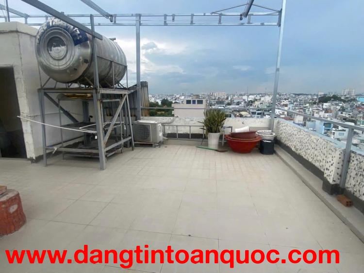 Cho thuê 2 phòng làm văn phòng . Sudio . Và sân thượng bán cafe .tiệm rượu Địa chỉ : 938 quang trung