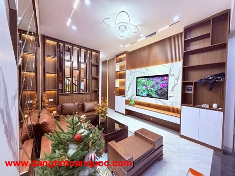 CẦU GIẤY - CÔNG NĂNG ĐỈNH - NHÀ QUÁ ĐẸP - FULL NỘI THẤT - MUA Ở 10 ĐIỂM