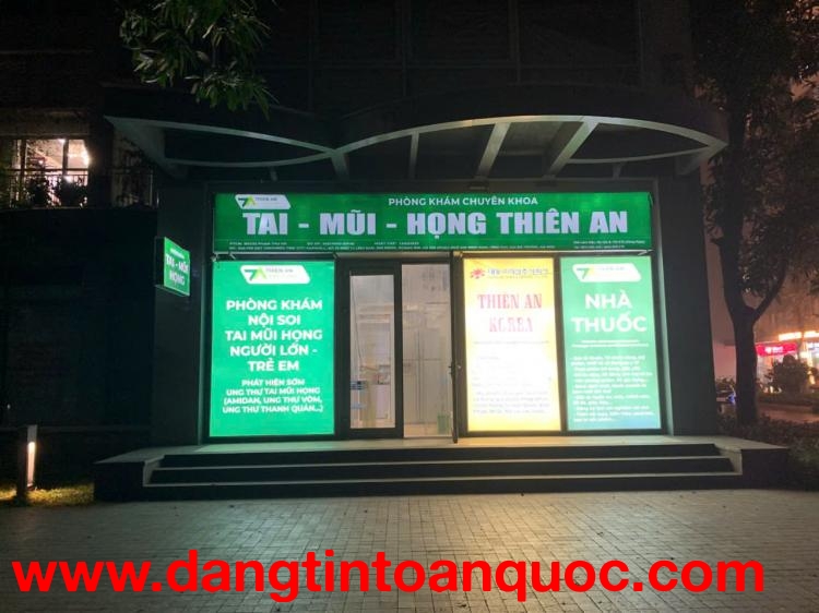 Cần Thanh lý toàn bộ CSVC và quầy tủ, bảng biển nhà thuốc khu vực Times City Hà Nội
